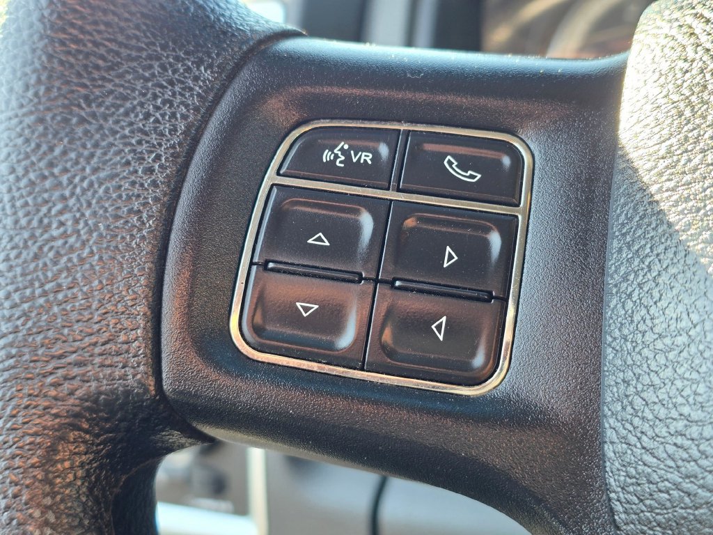 Used 2017 RAM 2500 SLT AWD/4WD image 33