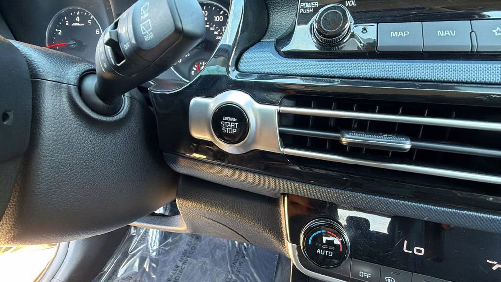 Used 2022 Kia Seltos S image 17