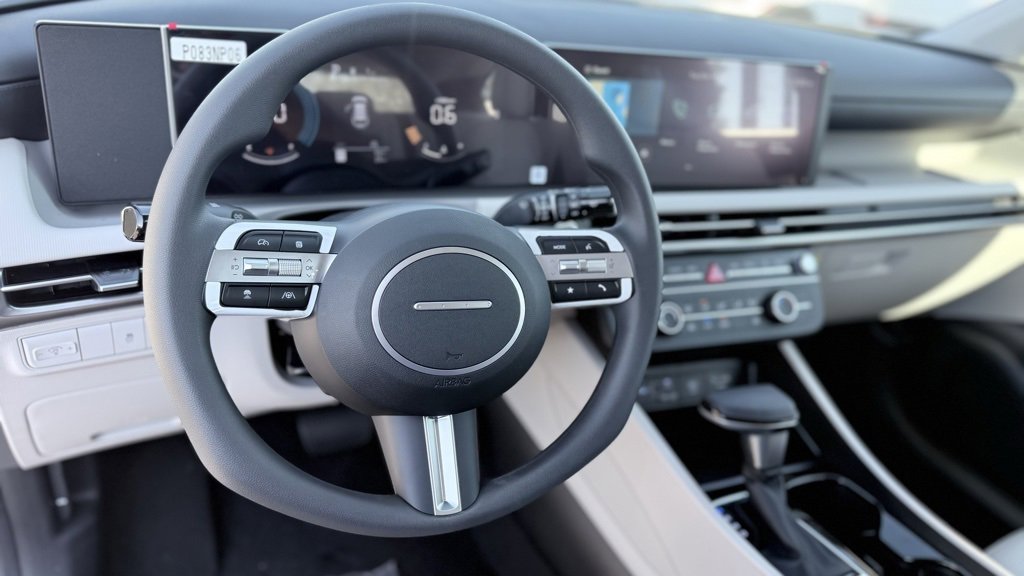 New 2026 Hyundai Tucson SE image 33