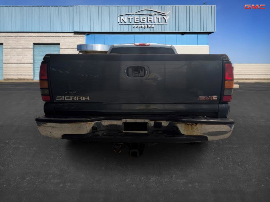 Used 2006 GMC Sierra 1500 SLE w/ Onstar Plus Package image 8