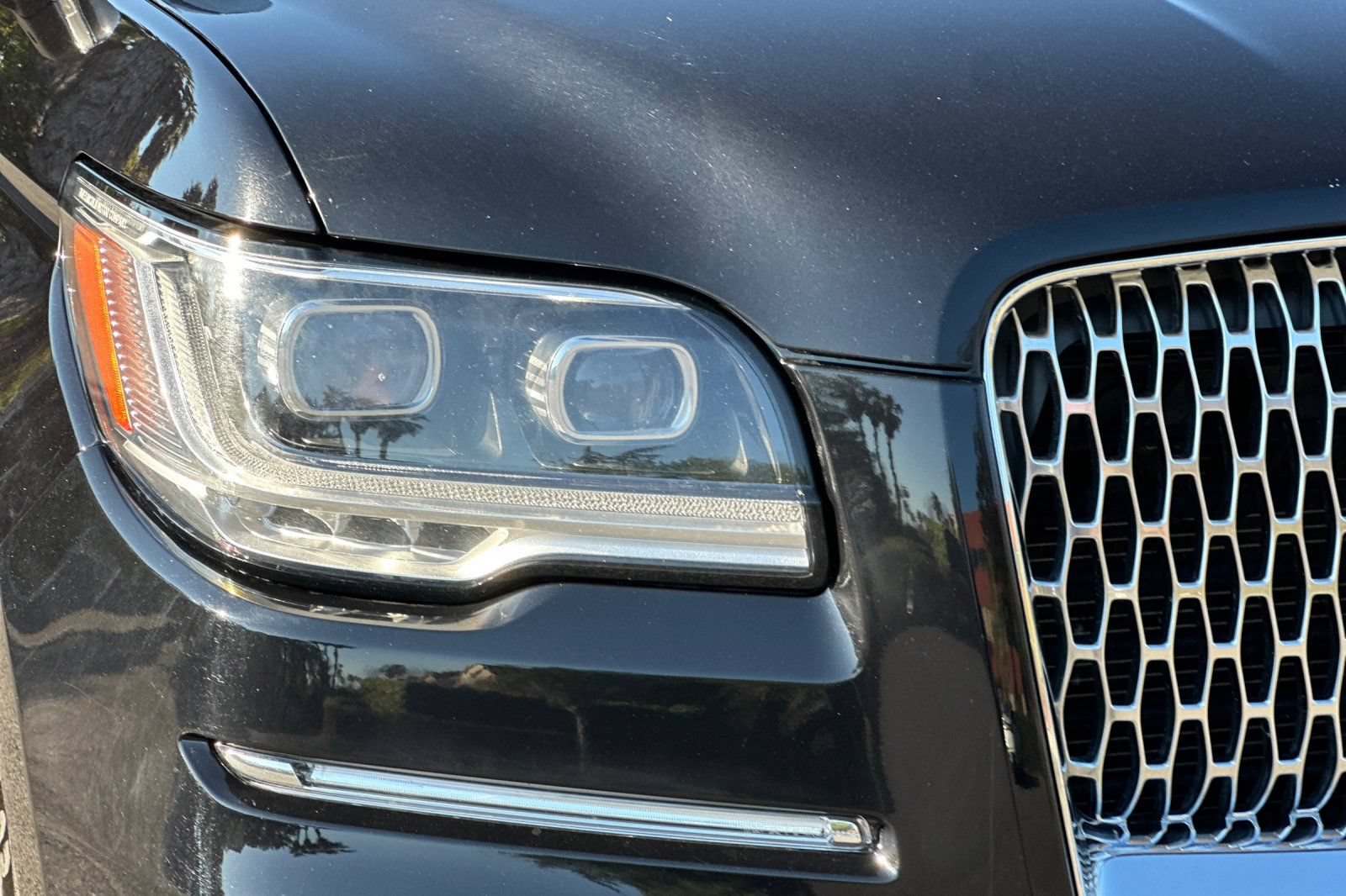 Used 2024 Lincoln Navigator Premiere AWD/4WD image 46