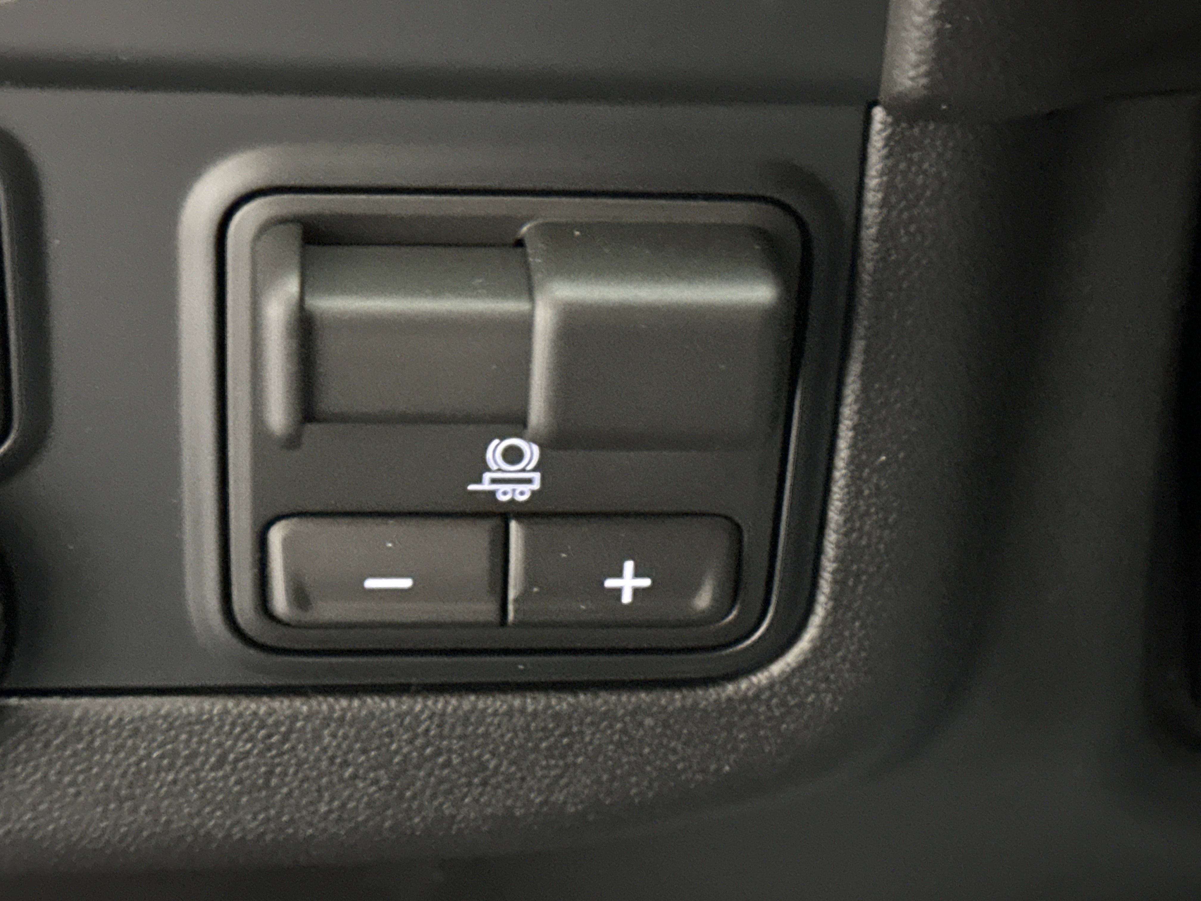 New 2026 Chevrolet Suburban Z71 w/ Z71 Off-Road Package image 46