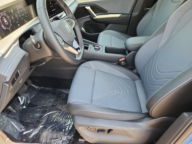 New 2026 Volkswagen Tiguan SE AWD/4WD image 7