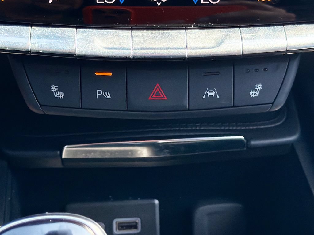 Used 2024 Cadillac XT4 Sport AWD/4WD image 23