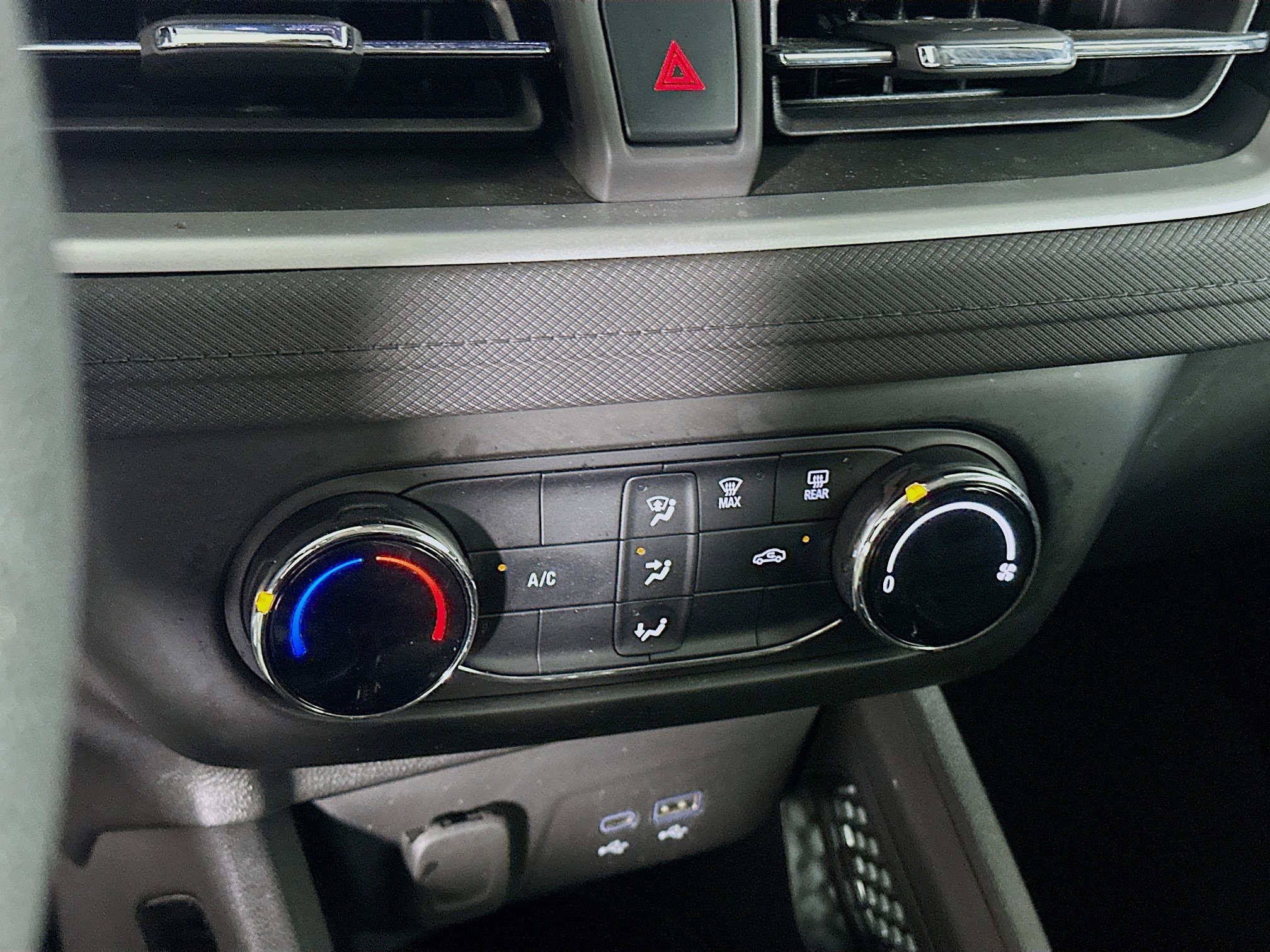 Used 2024 Chevrolet TrailBlazer LS image 23