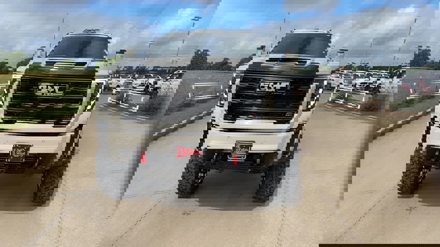 Used 2026 GMC Sierra 2500 AT4 w/ AT4 Premium Plus Package image 3