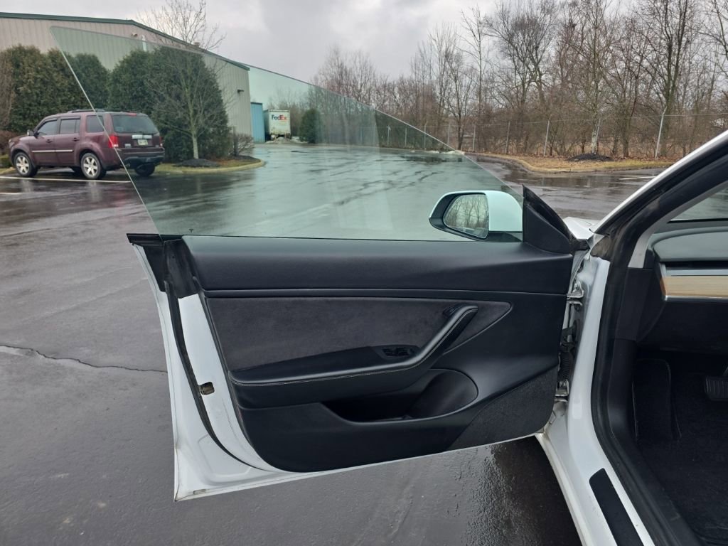 Used 2021 Tesla Model 3 Long Range image 12