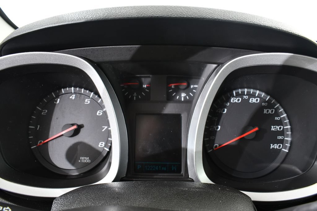 Used 2015 Chevrolet Equinox LT w/ Driver Convenience Package AWD/4WD image 26