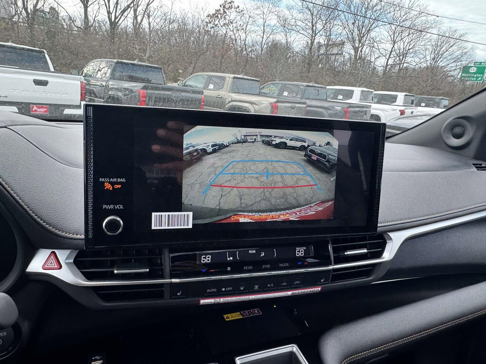 New 2026 Toyota Sienna XLE Woodland Edition AWD/4WD image 16