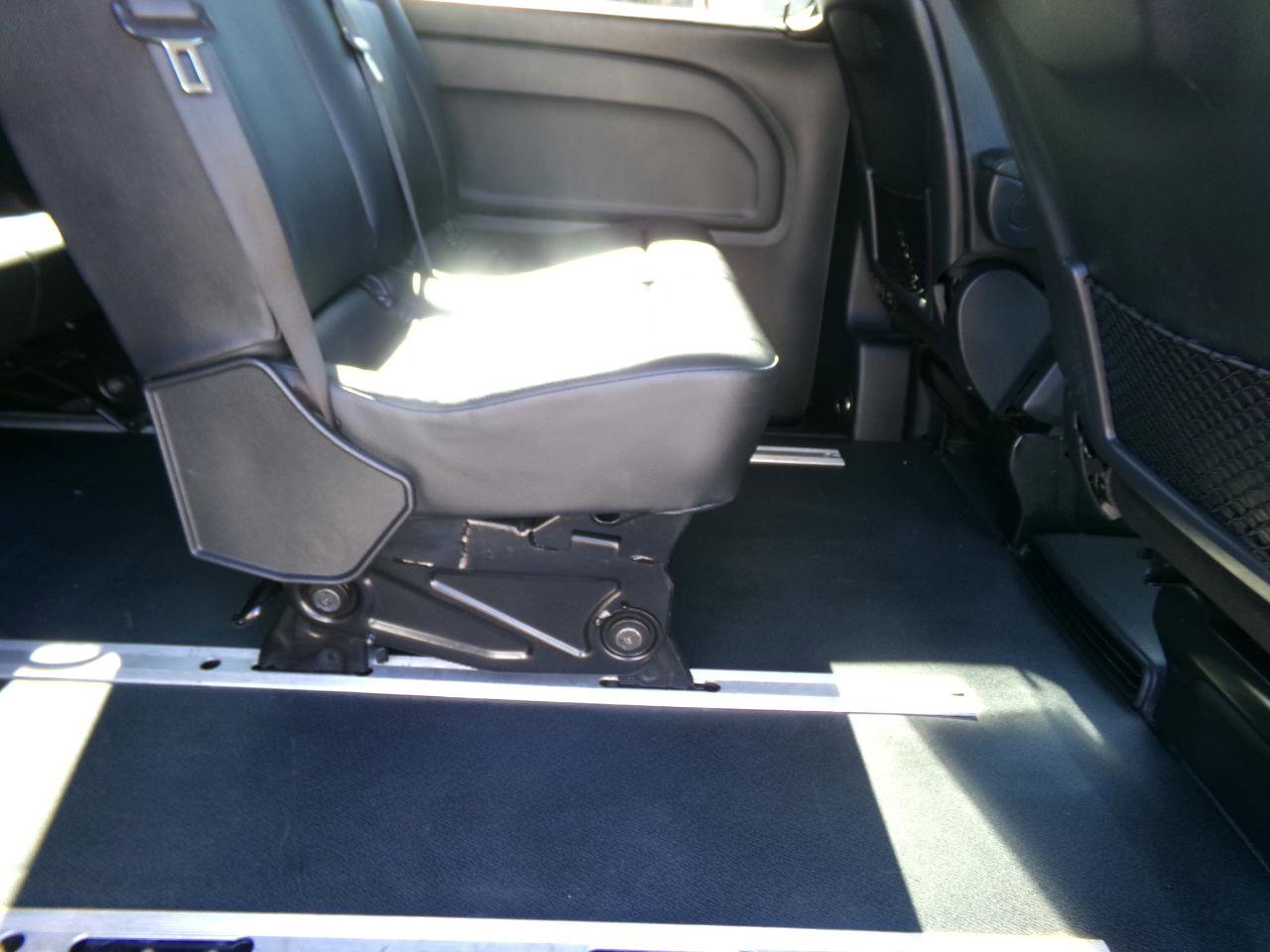 Used 2018 Mercedes-Benz Metris Passenger image 11