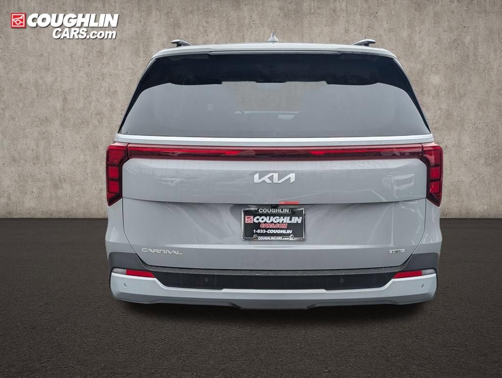 New 2026 Kia Carnival EX FWD image 6