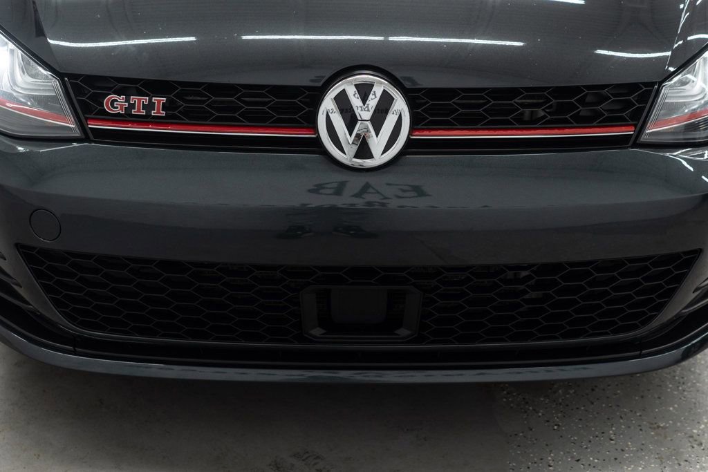 Used 2017 Volkswagen GTI Autobahn image 37