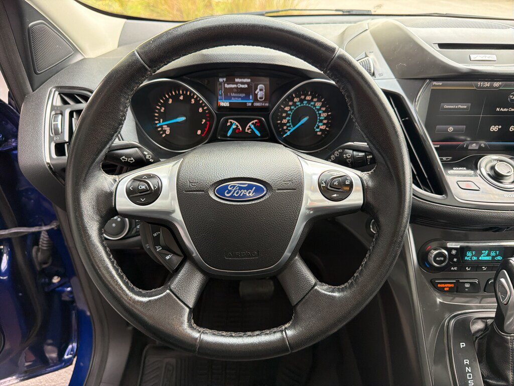 Used 2015 Ford Escape Titanium w/ Canadian Touring Package AWD/4WD image 22