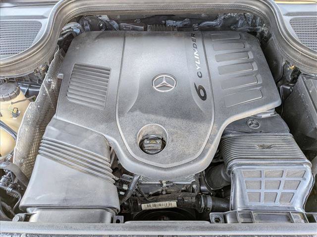 Used 2020 Mercedes-Benz GLS 450 4MATIC image 25