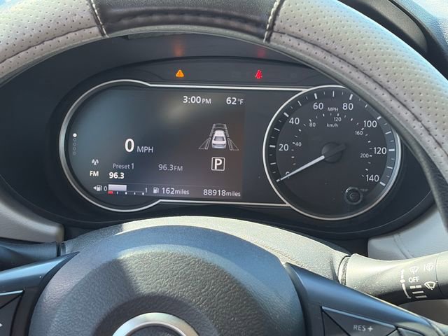 Used 2021 Nissan Versa SV image 16