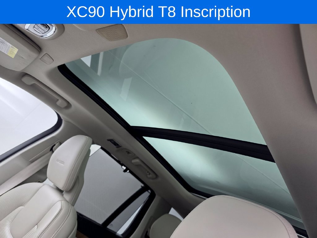 Used 2020 Volvo XC90 T8 Inscription w/ Protection Package AWD/4WD image 12