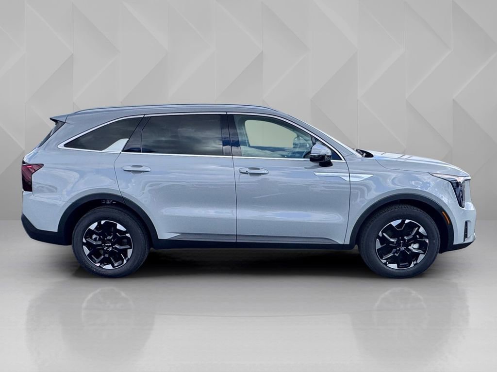 New 2026 Kia Sorento S w/ S Panoramic Sunroof Package FWD image 4