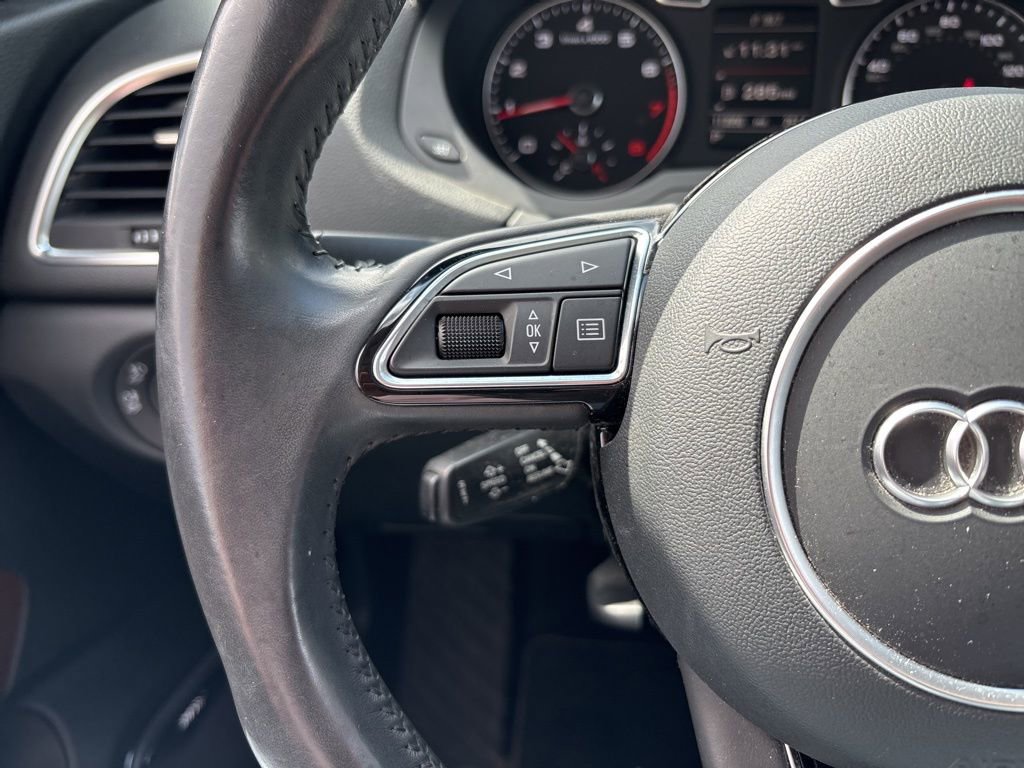 Used 2015 Audi Q3 2.0T Prestige w/ Prestige Package AWD/4WD image 21