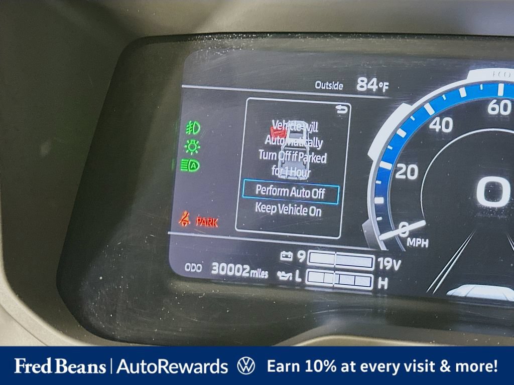 Used 2023 Toyota Tundra Platinum AWD/4WD image 16