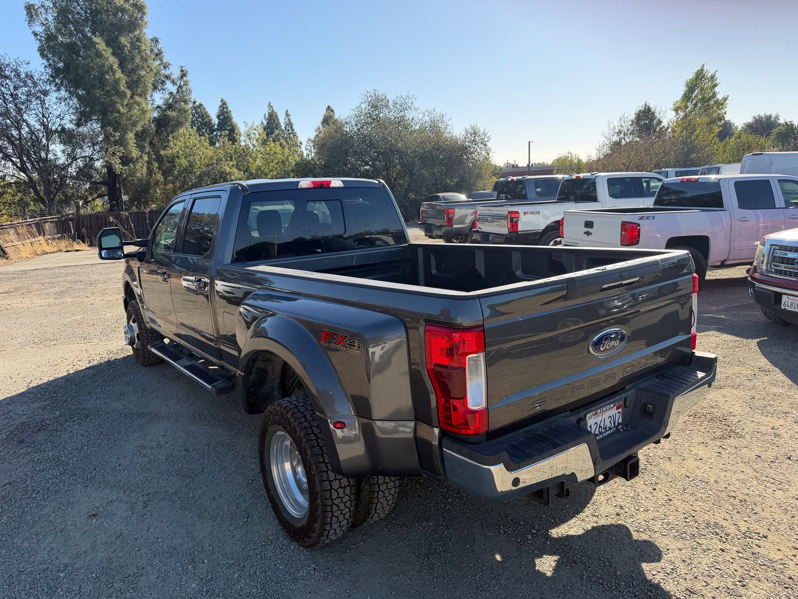 Used 2019 Ford F350 Lariat w/ Lariat Ultimate Package AWD/4WD image 3