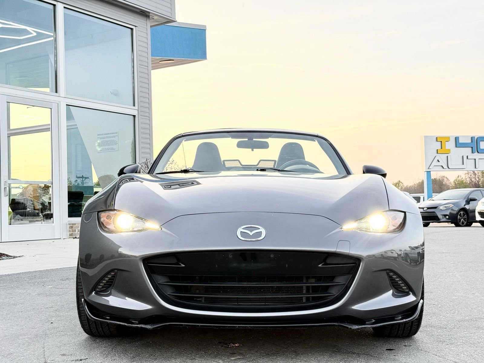 Used 2018 MAZDA MX-5 Miata Club image 11