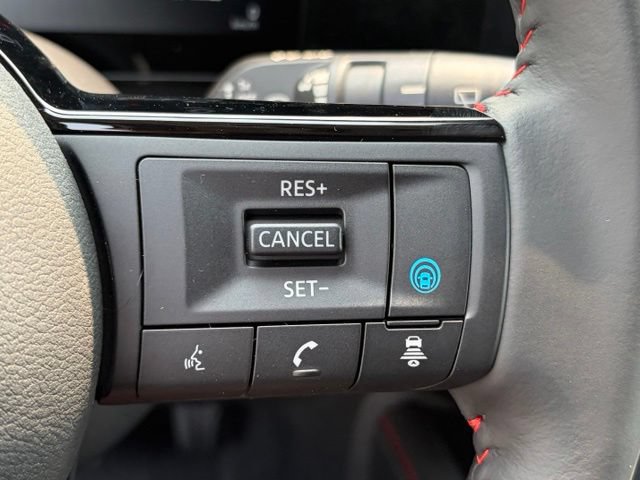 New 2026 Nissan Kicks SR FWD image 16
