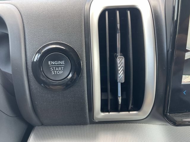 Used 2025 Ford Expedition Active AWD/4WD image 36