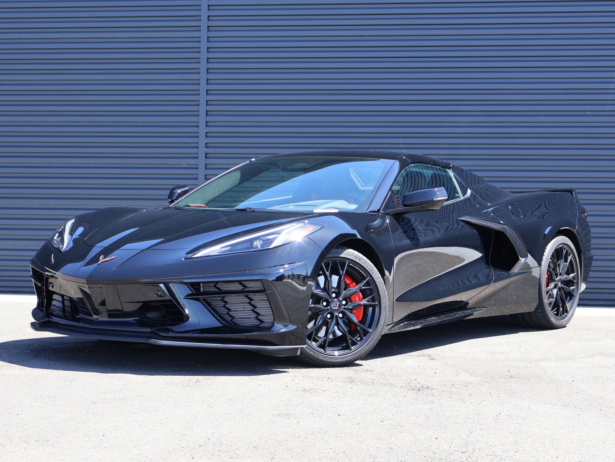 Used 2024 Chevrolet Corvette Stingray Premium Conv w/ Z51 Performance Package RWD image 1
