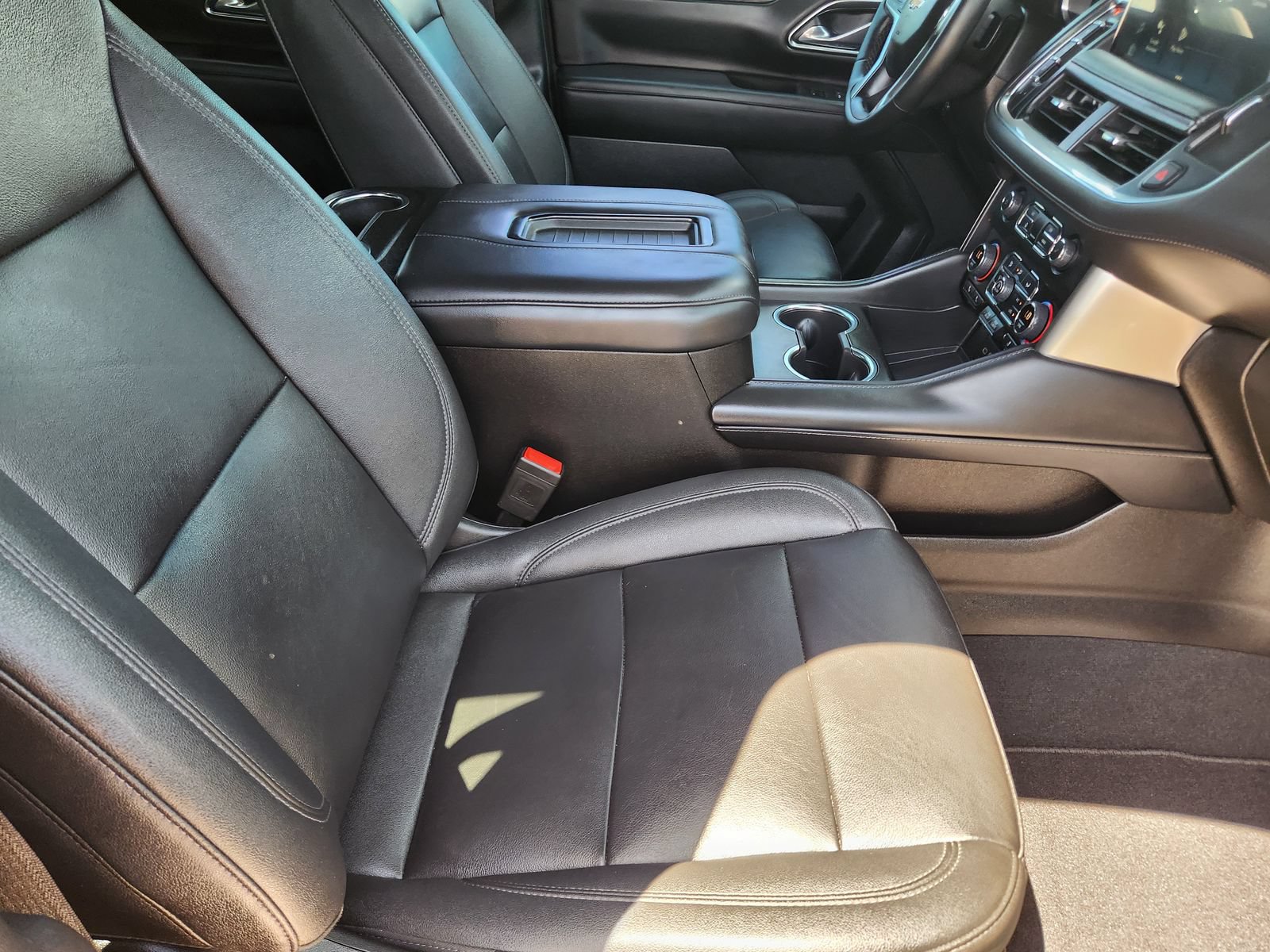 Certified 2023 Chevrolet Tahoe LT w/ LT Signature Plus Package AWD/4WD image 15