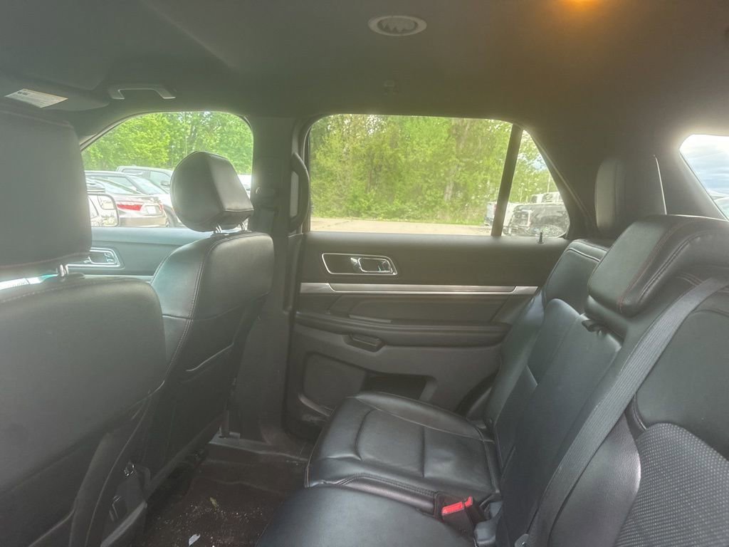 Used 2017 Ford Explorer Sport AWD/4WD image 10