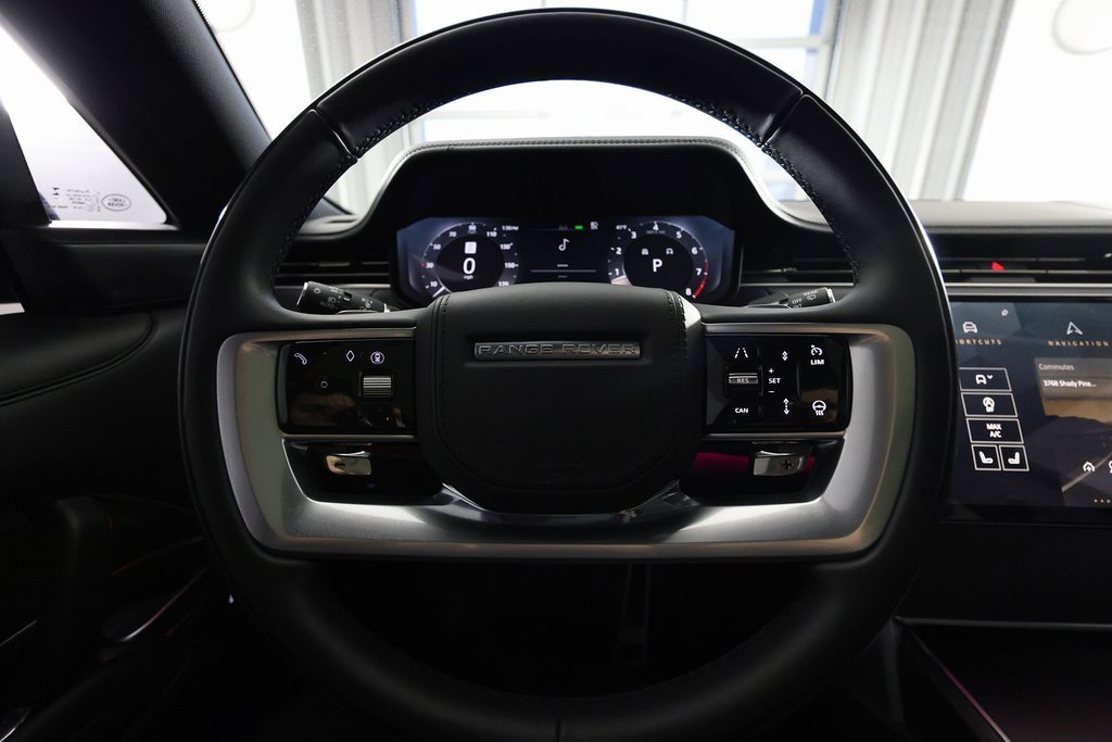 Used 2025 Land Rover Range Rover SE image 22