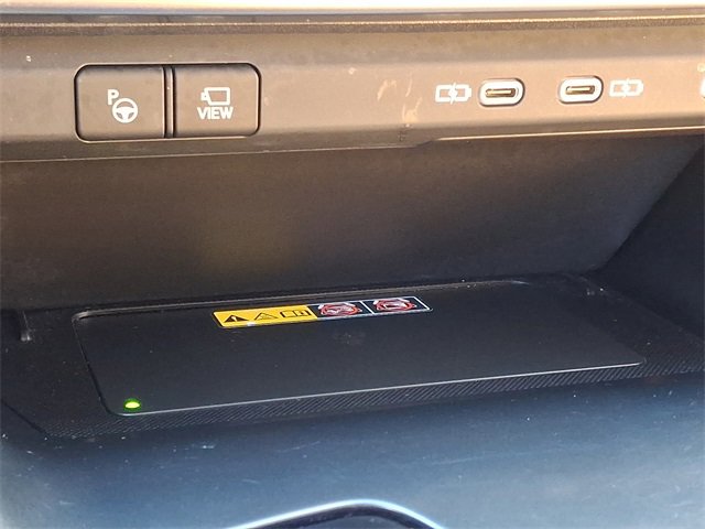 Used 2024 Lexus RZ 450e Premium image 27