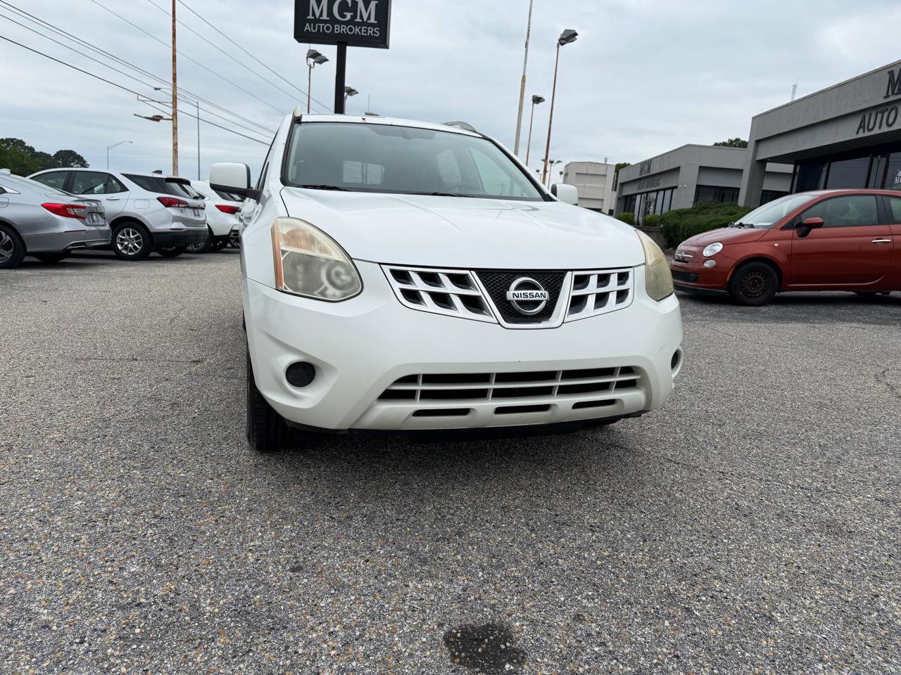 Used 2011 Nissan Rogue SV FWD image 4