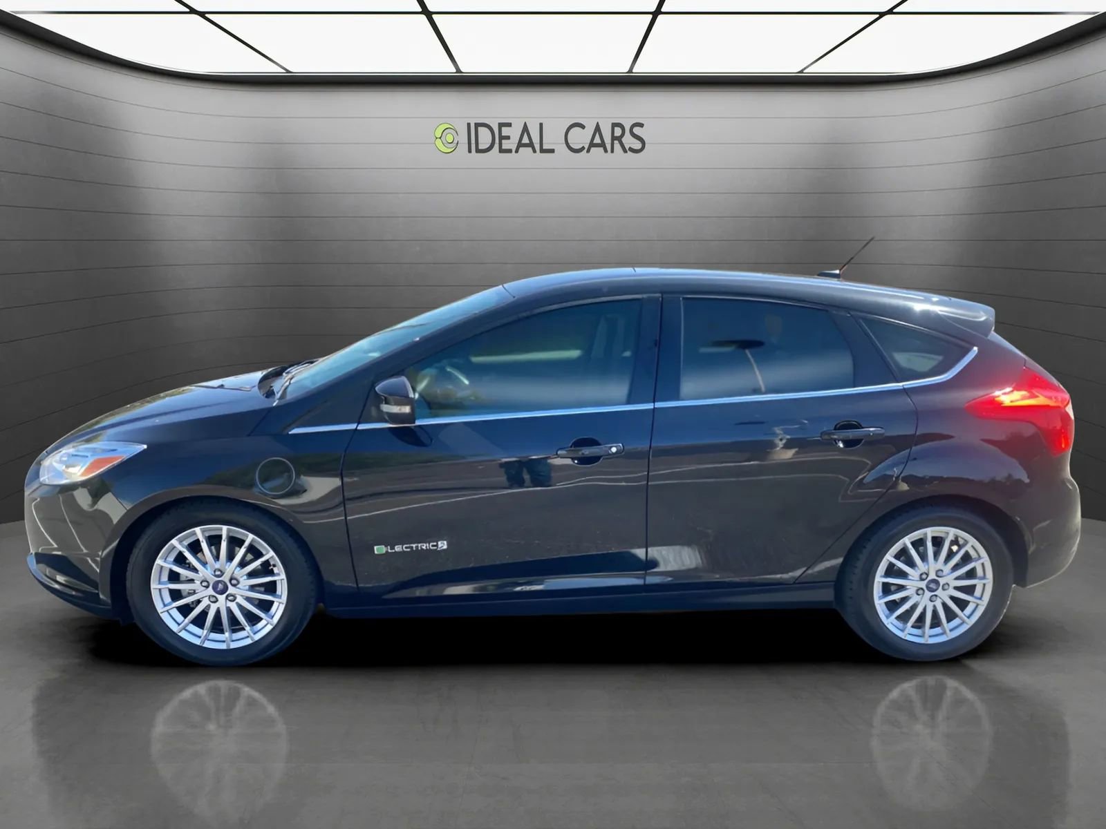 Used 2013 Ford Focus Electric Hatchback FWD image 8