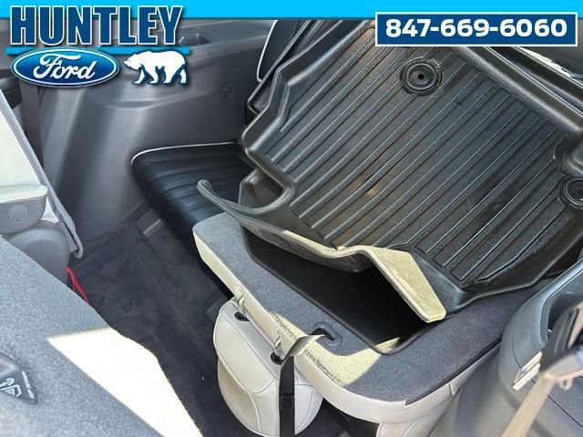 Used 2024 Kia EV9 GT-Line image 19