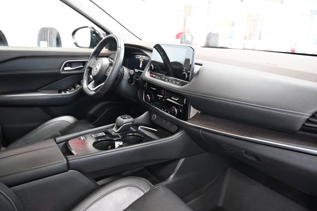 Used 2021 Nissan Rogue Platinum FWD image 14