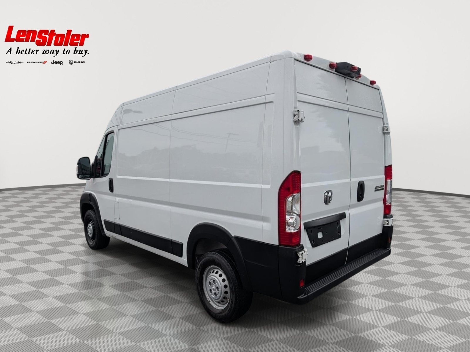 Used 2024 RAM ProMaster 2500 w/ Convenience Group FWD image 3