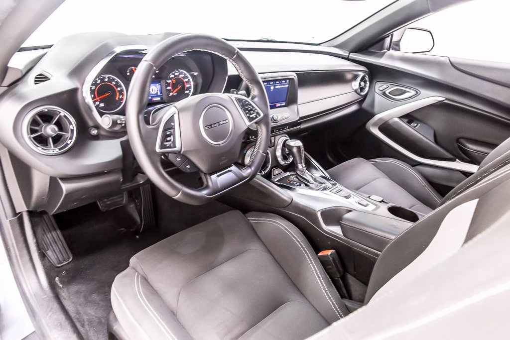 Used 2021 Chevrolet Camaro LT RWD image 30