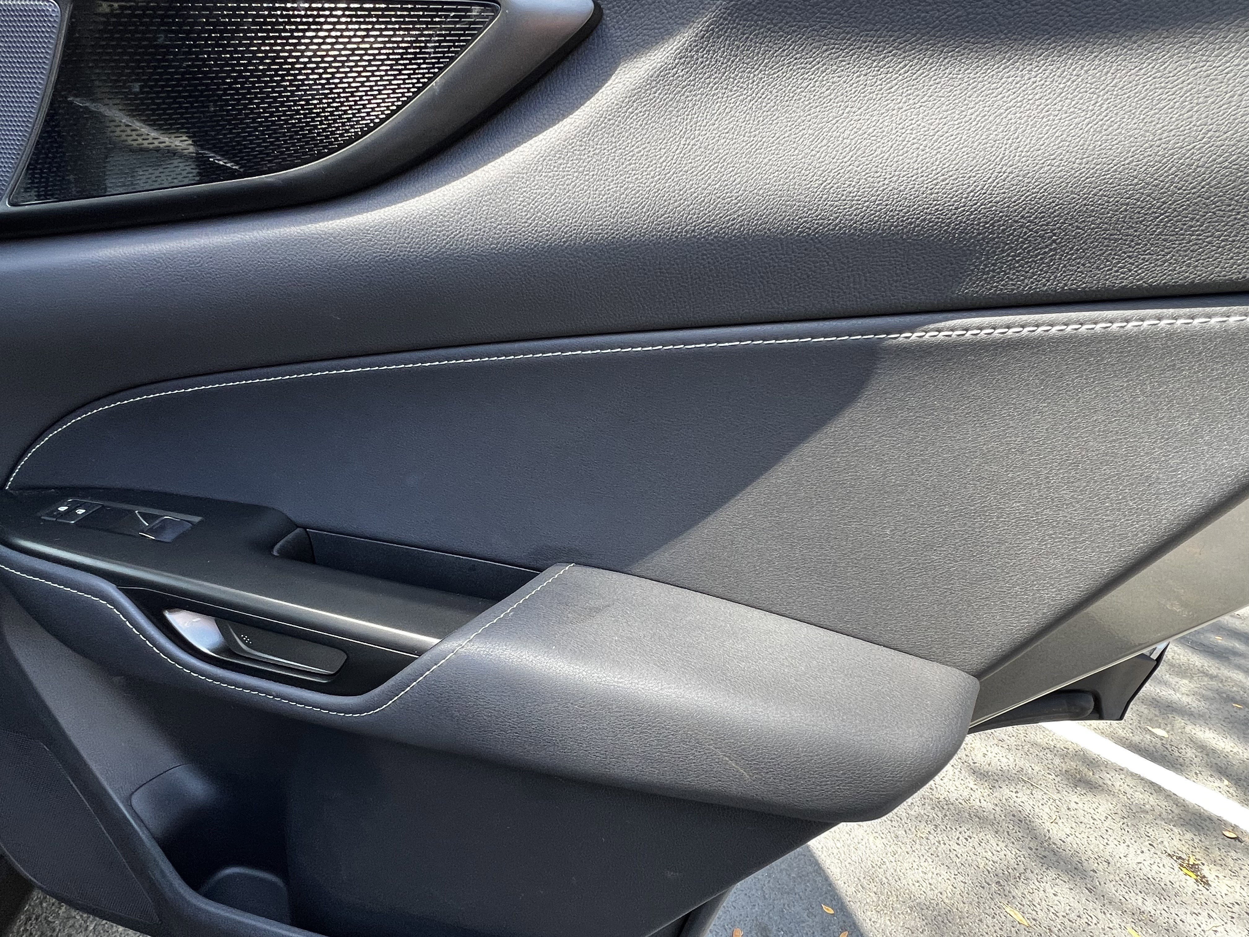 Used 2024 Lexus NX 250 FWD w/ Towing Package (2000 Lbs) image 38