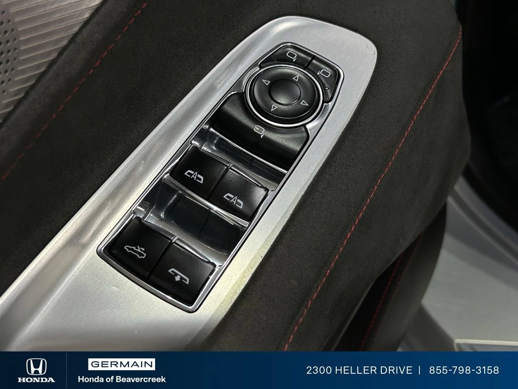 Used 2023 Chevrolet Corvette Stingray Premium Conv w/ Z51 Performance Package RWD image 19