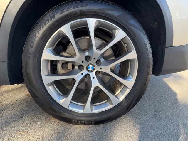 Used 2019 BMW X5 xDrive40i w/ Premium Package 2 image 31