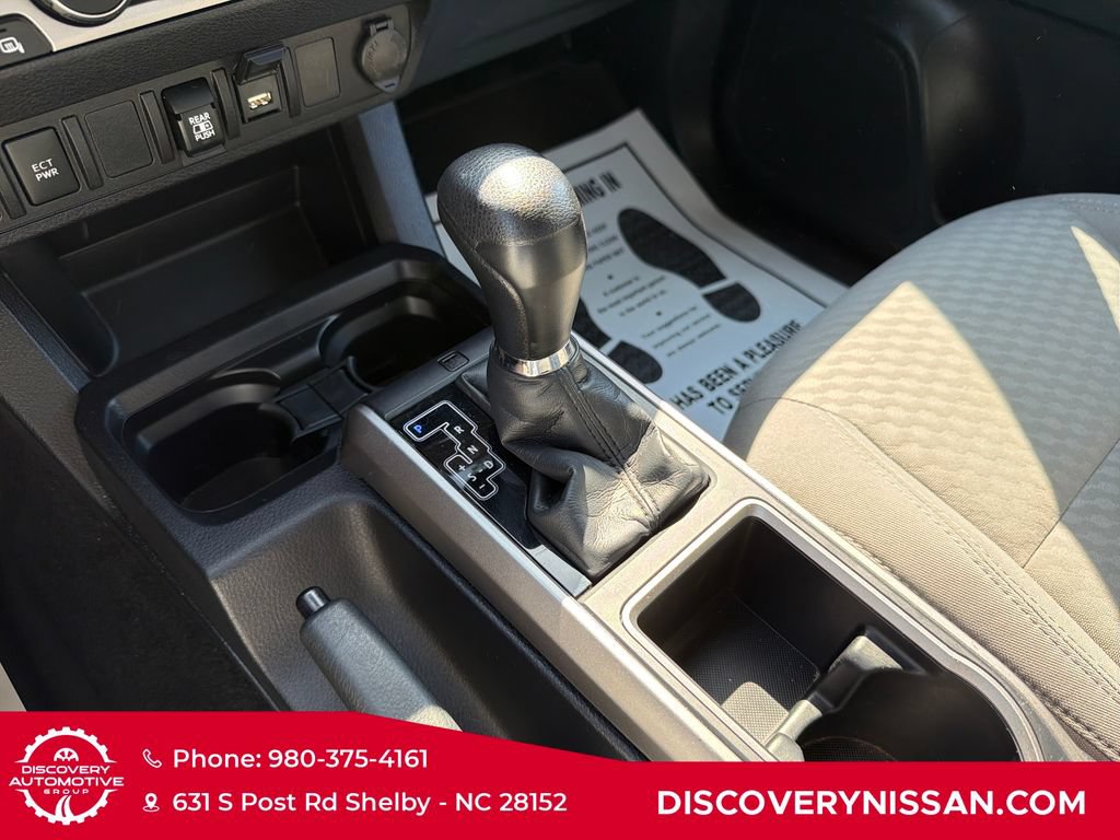 Used 2021 Toyota Tacoma SR5 RWD image 20