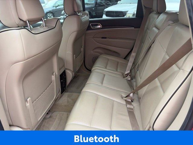 Used 2014 Jeep Grand Cherokee Overland w/ Advanced Technology Group AWD/4WD image 10