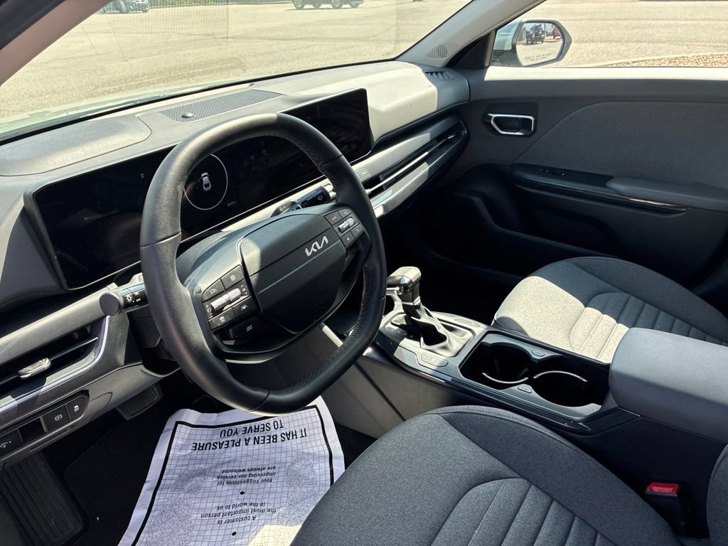 Used 2025 Kia K4 EX FWD image 10