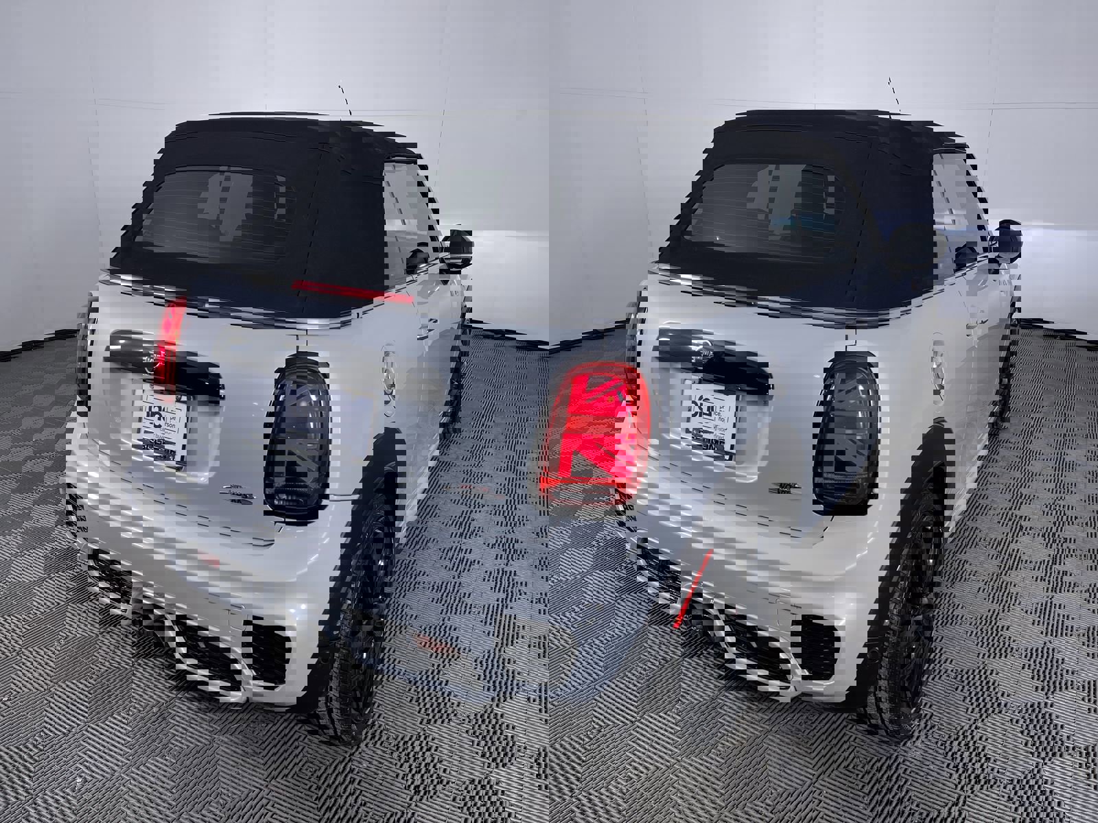 Used 2019 MINI Cooper John Cooper Works image 25