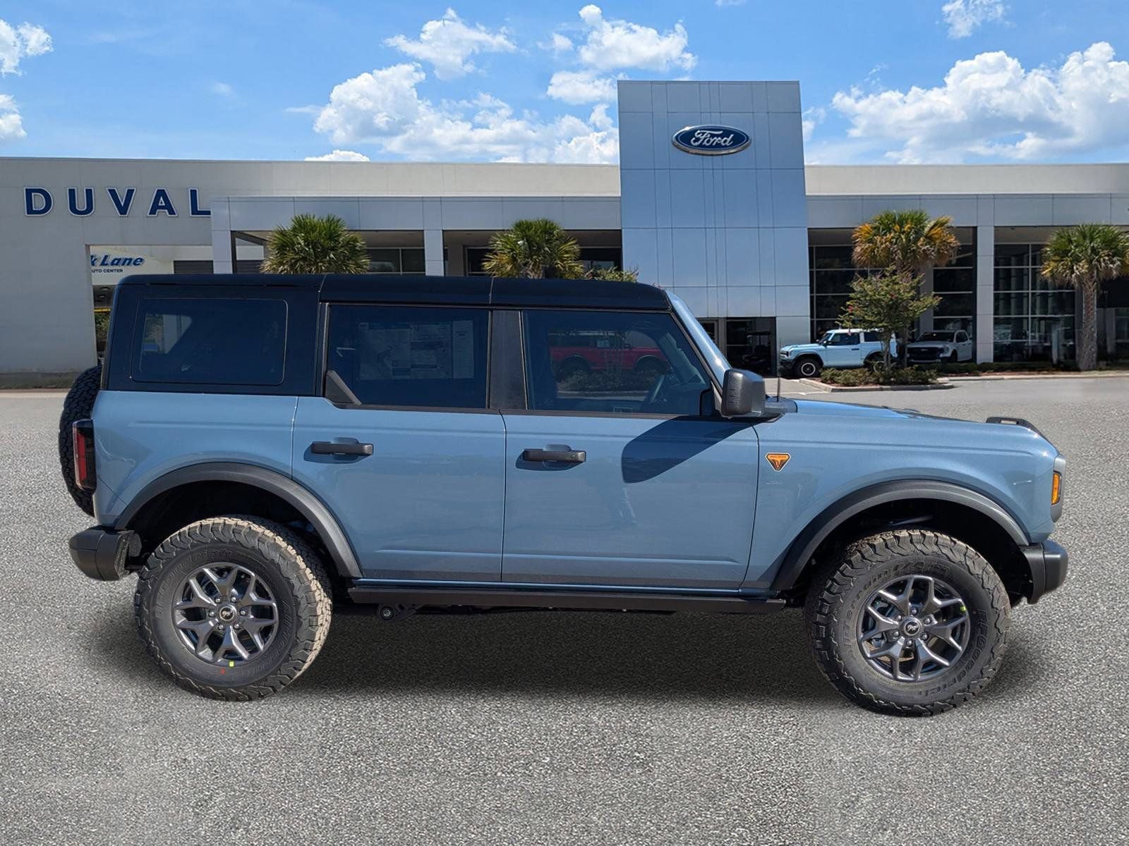 New 2025 Ford Bronco Badlands AWD/4WD image 3