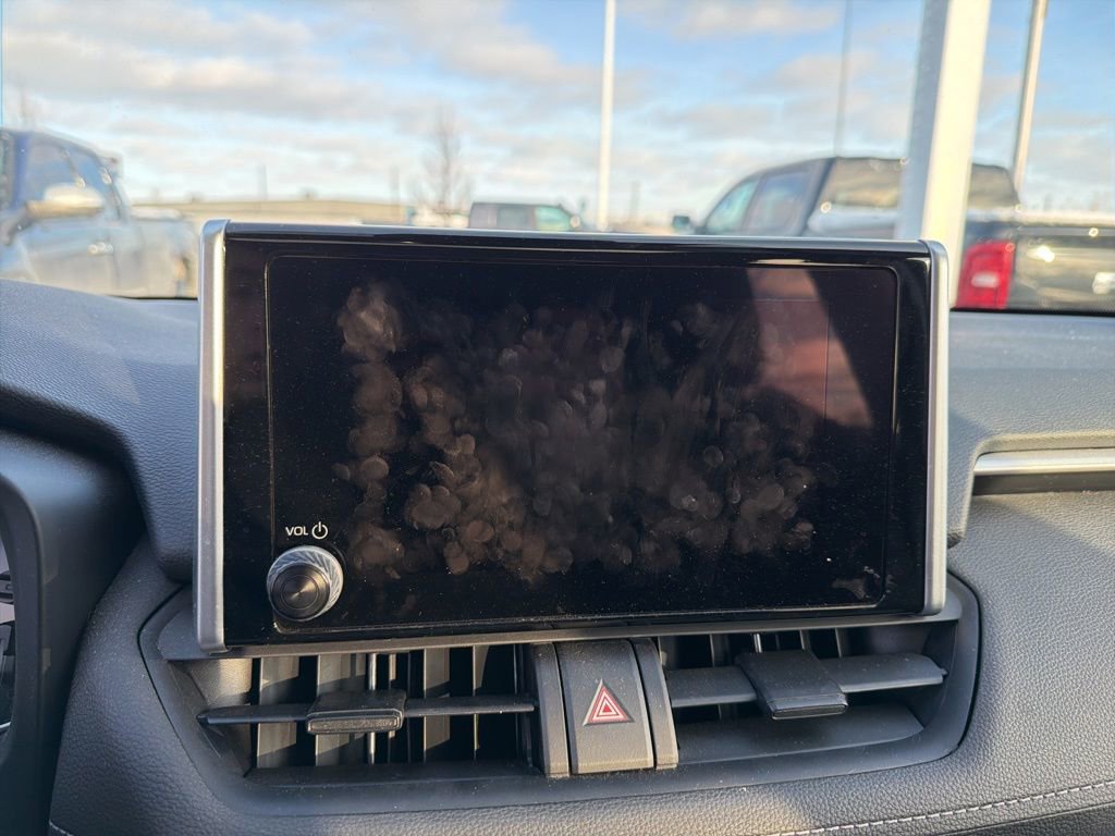 Used 2023 Toyota RAV4 XLE w/ Convenience Package image 17