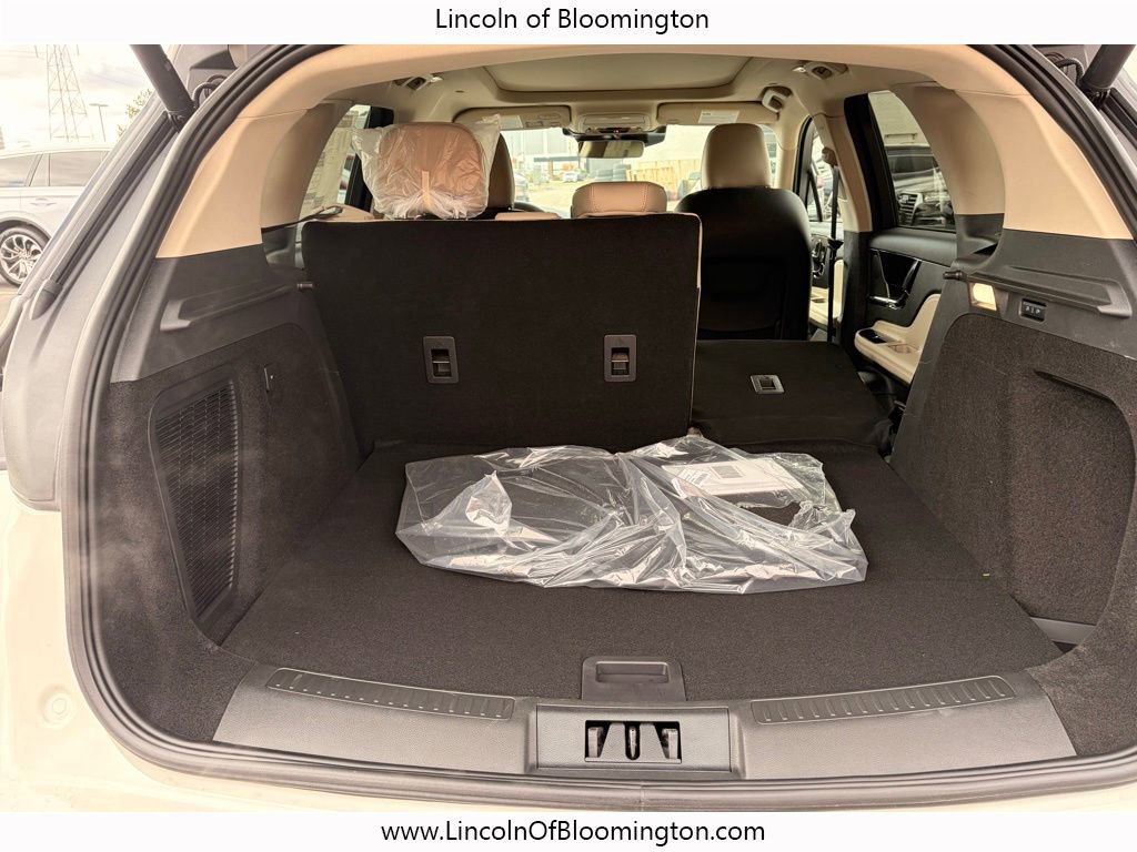 New 2026 Lincoln Corsair Premiere image 31