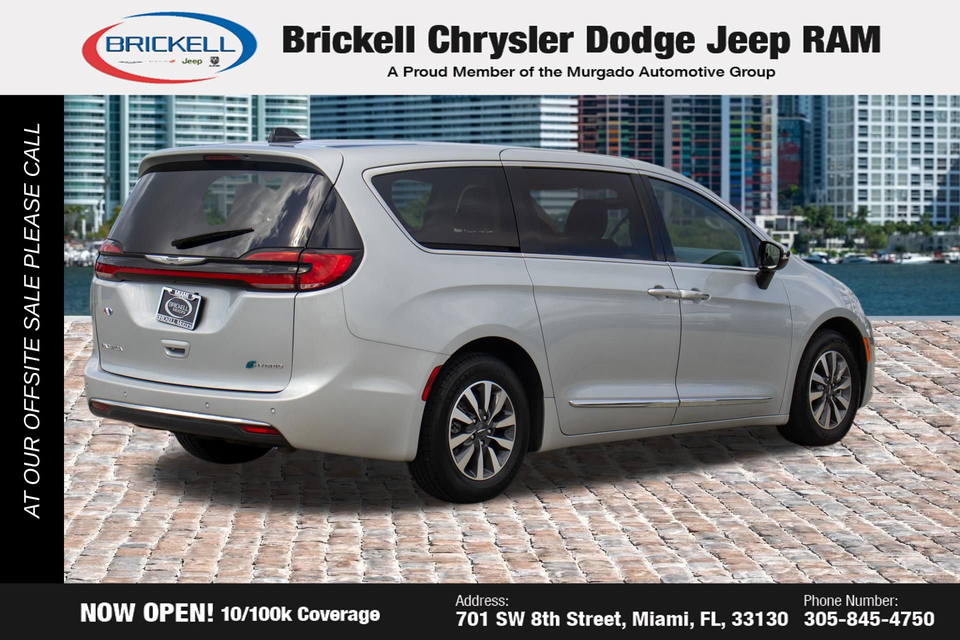 Used 2023 Chrysler Pacifica Limited FWD image 5