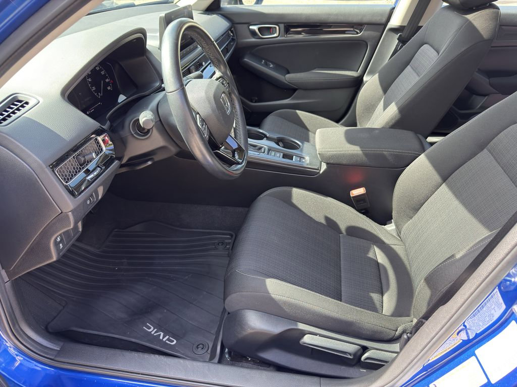 Used 2023 Honda Civic EX image 8